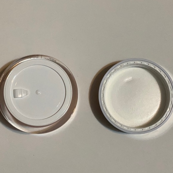 Maelys B-Poised Neck & Decollete Firming Cream 1.7 oz / 50mL New Without Box - Picture 3 of 4